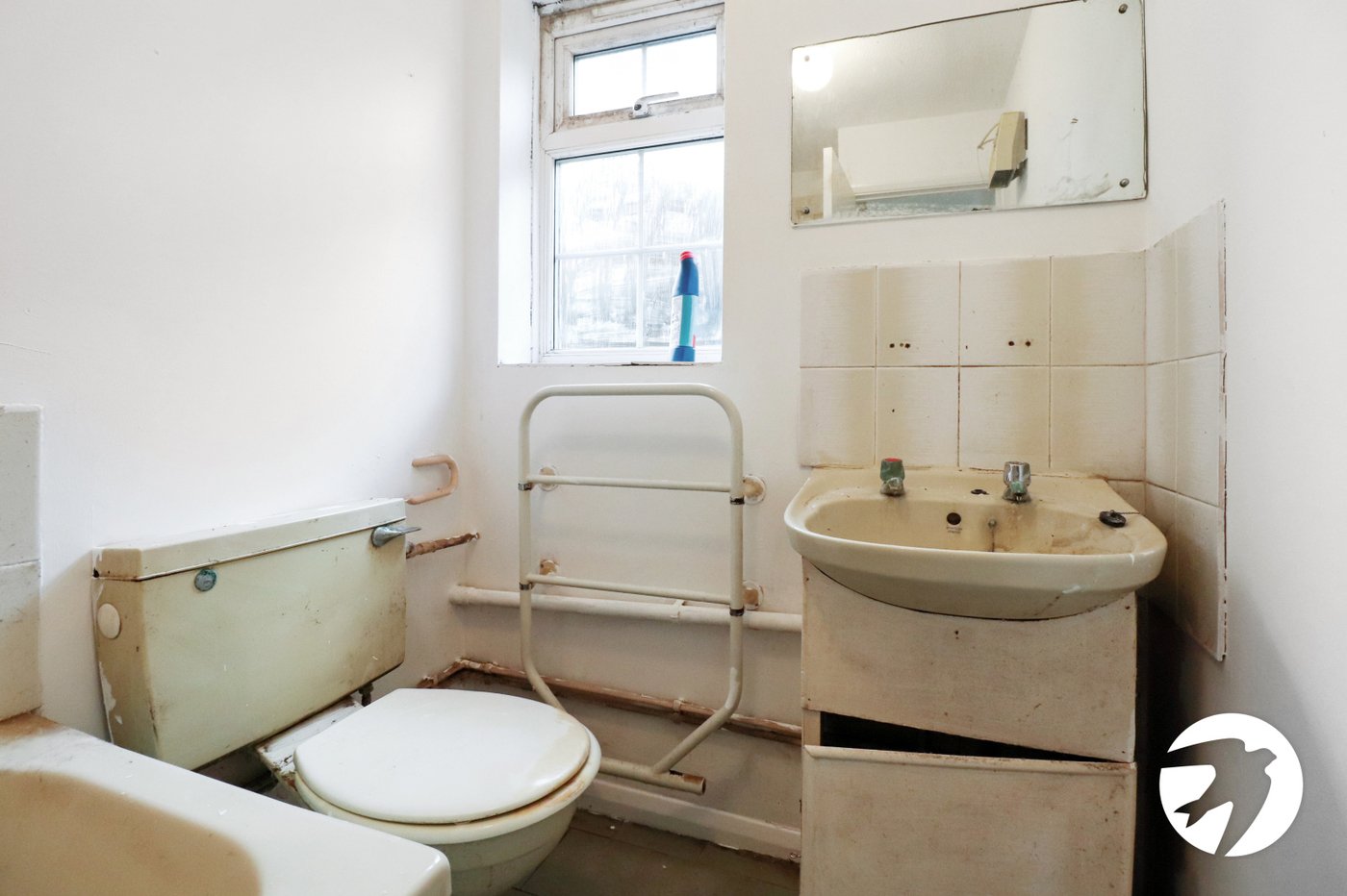 1 bedroom property for sale in Grosvenor Road | Robinson Jackson