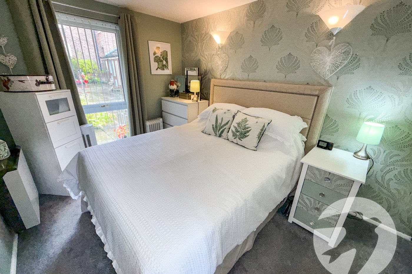 1 bedroom property for sale in Eltham | Robinson Jackson