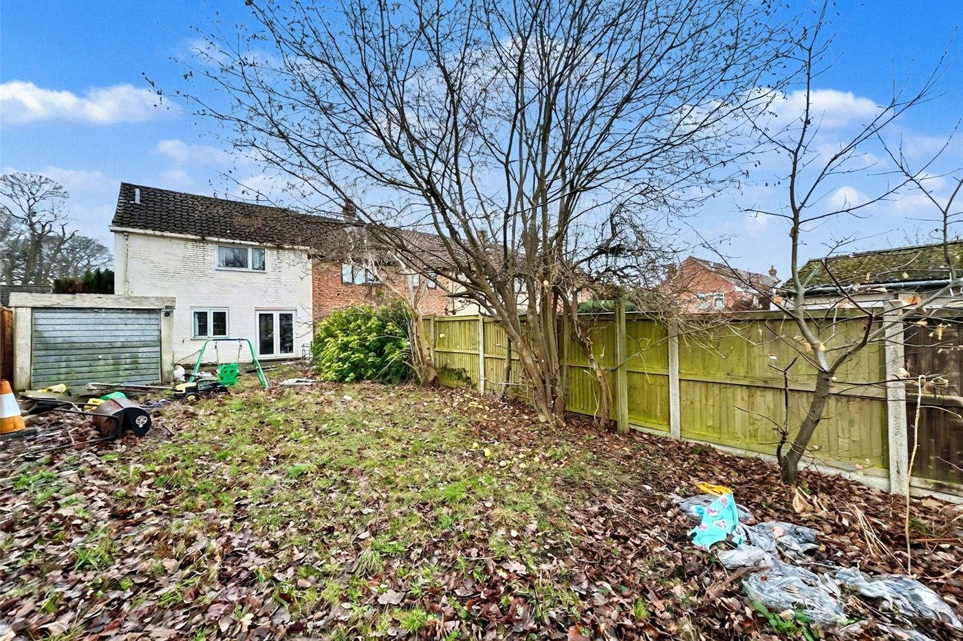 2 bedroom house for sale in Walderslade | Robinson Michael & Jackson