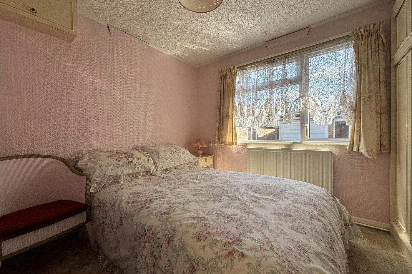 4 bedroom house for sale in Walderslade | Robinson Michael & Jackson