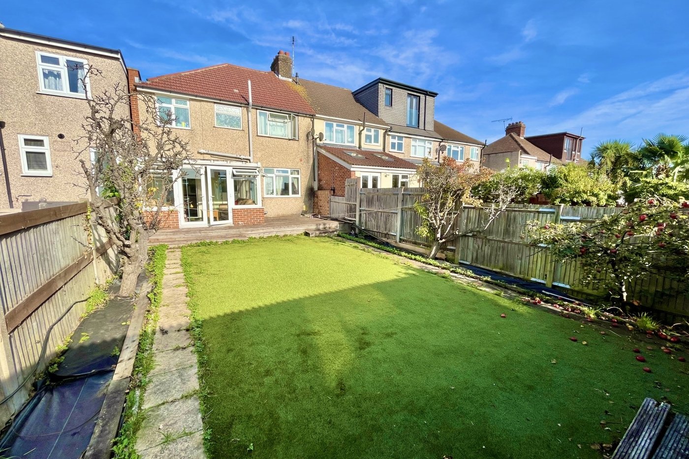 5 bedroom house for sale in South Welling | Robinson Jackson