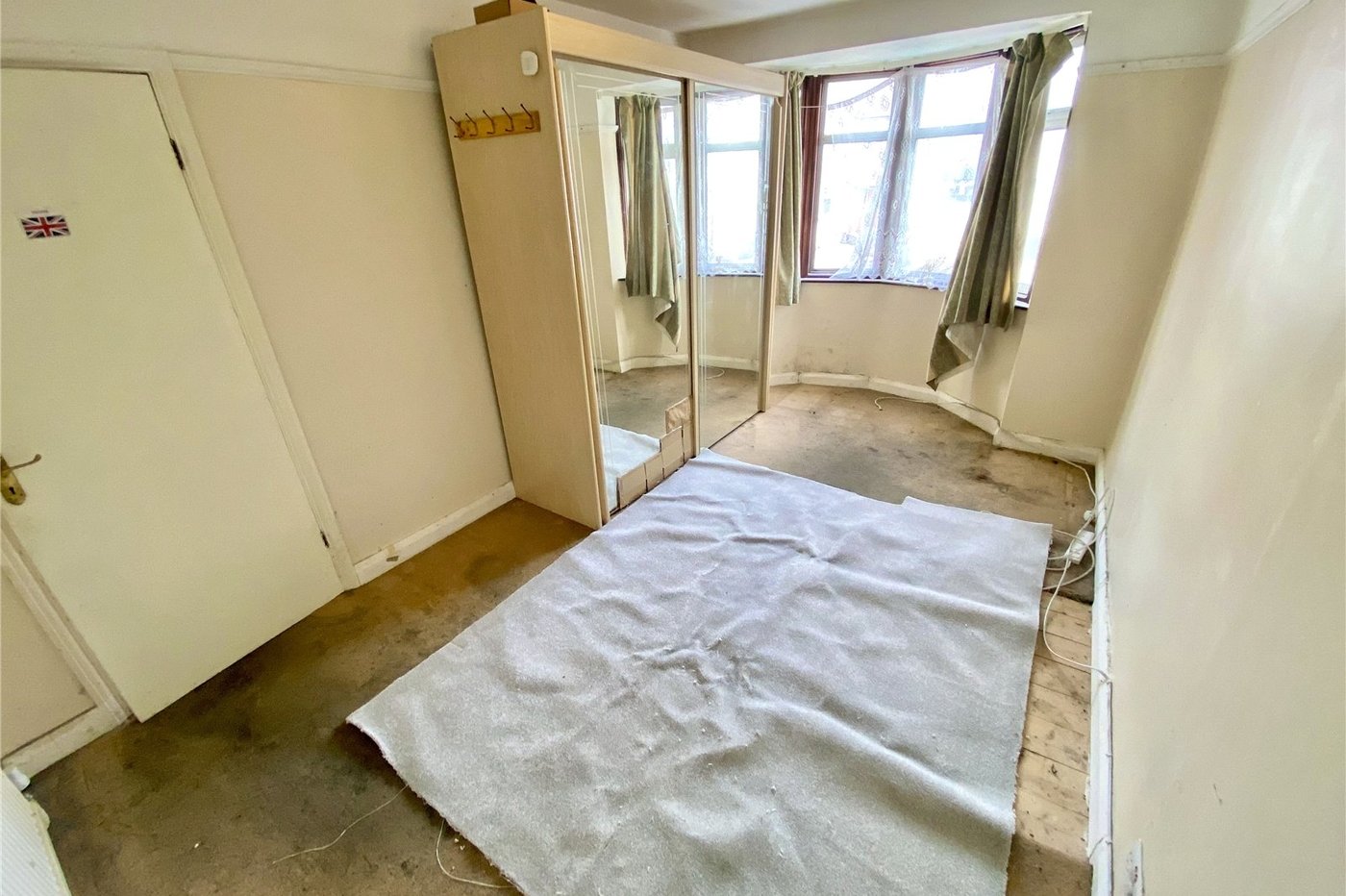 5 bedroom house for sale in South Welling | Robinson Jackson