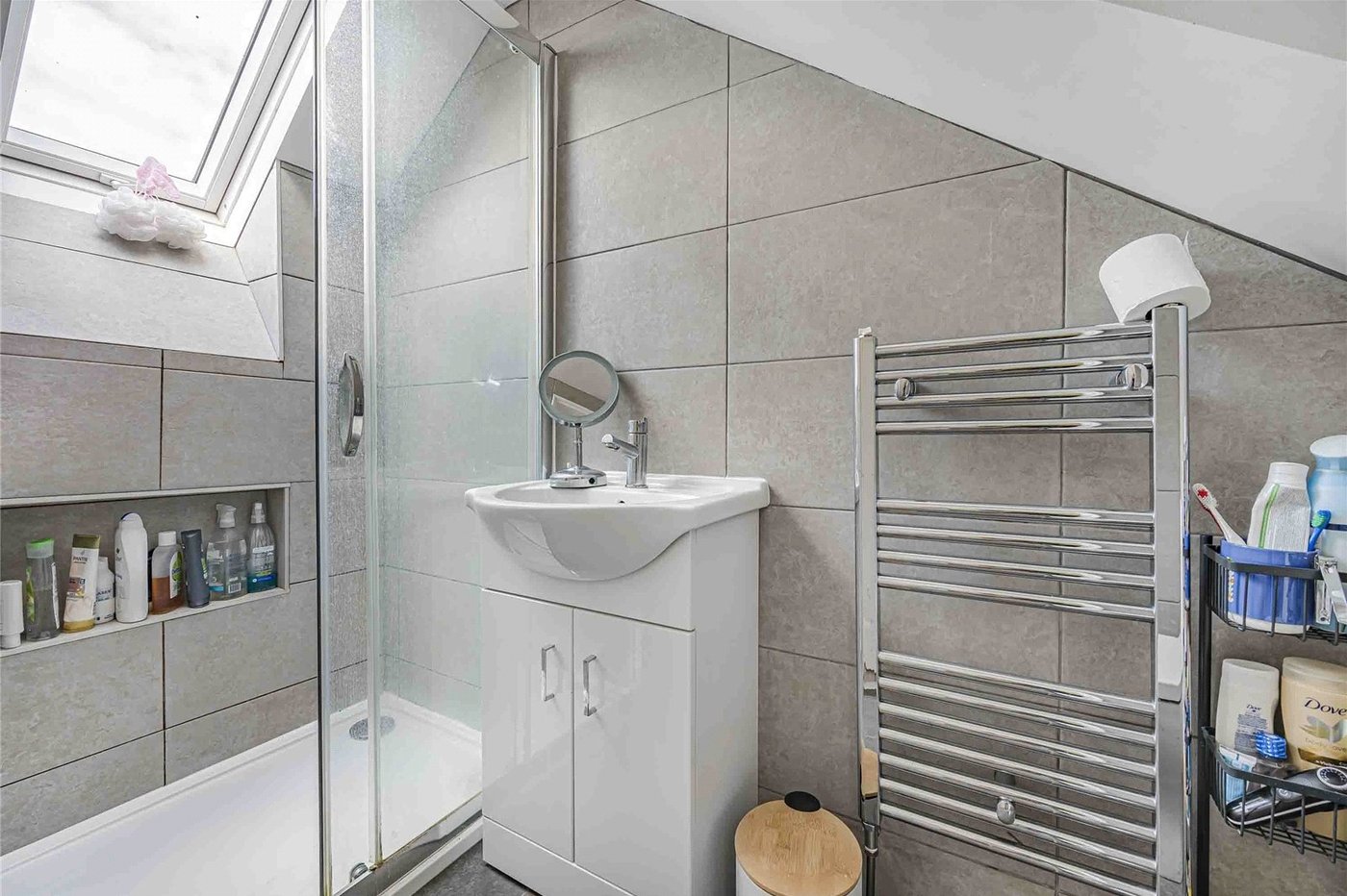 4 bedroom house for sale in Welling | Robinson Jackson