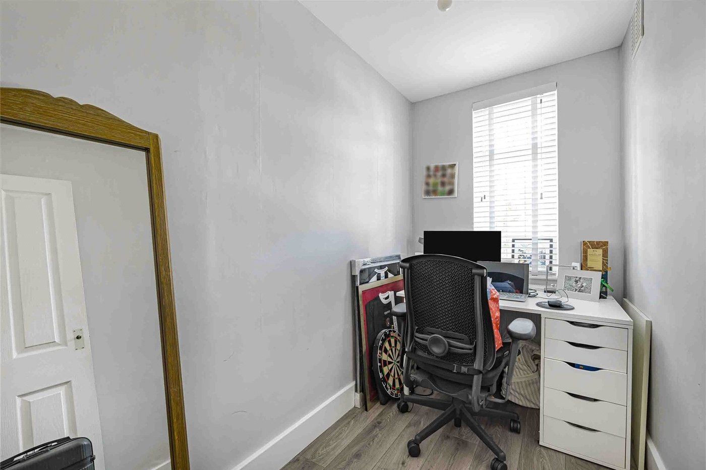 4 bedroom house for sale in Welling | Robinson Jackson