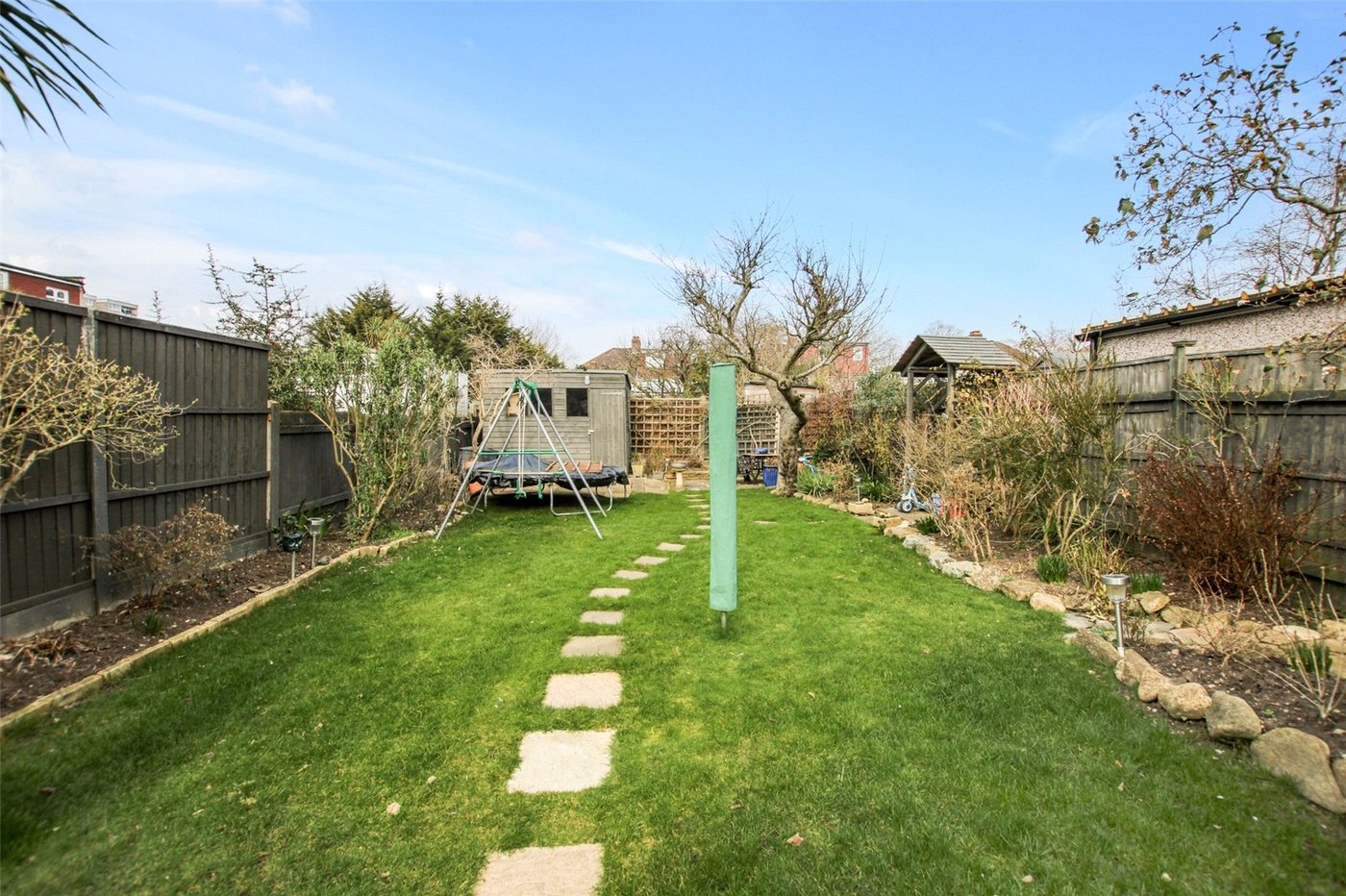 4 bedroom house for sale in London | Robinson Jackson