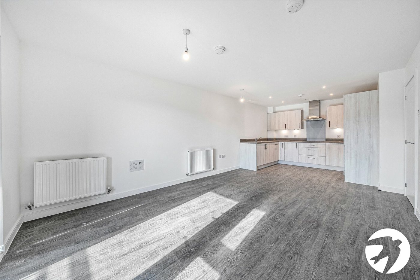 2 bedroom property to rent in Kings Hill | Robinson Michael & Jackson