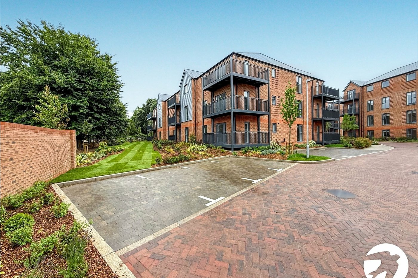 2 bedroom property to rent in Kings Hill | Robinson Michael & Jackson