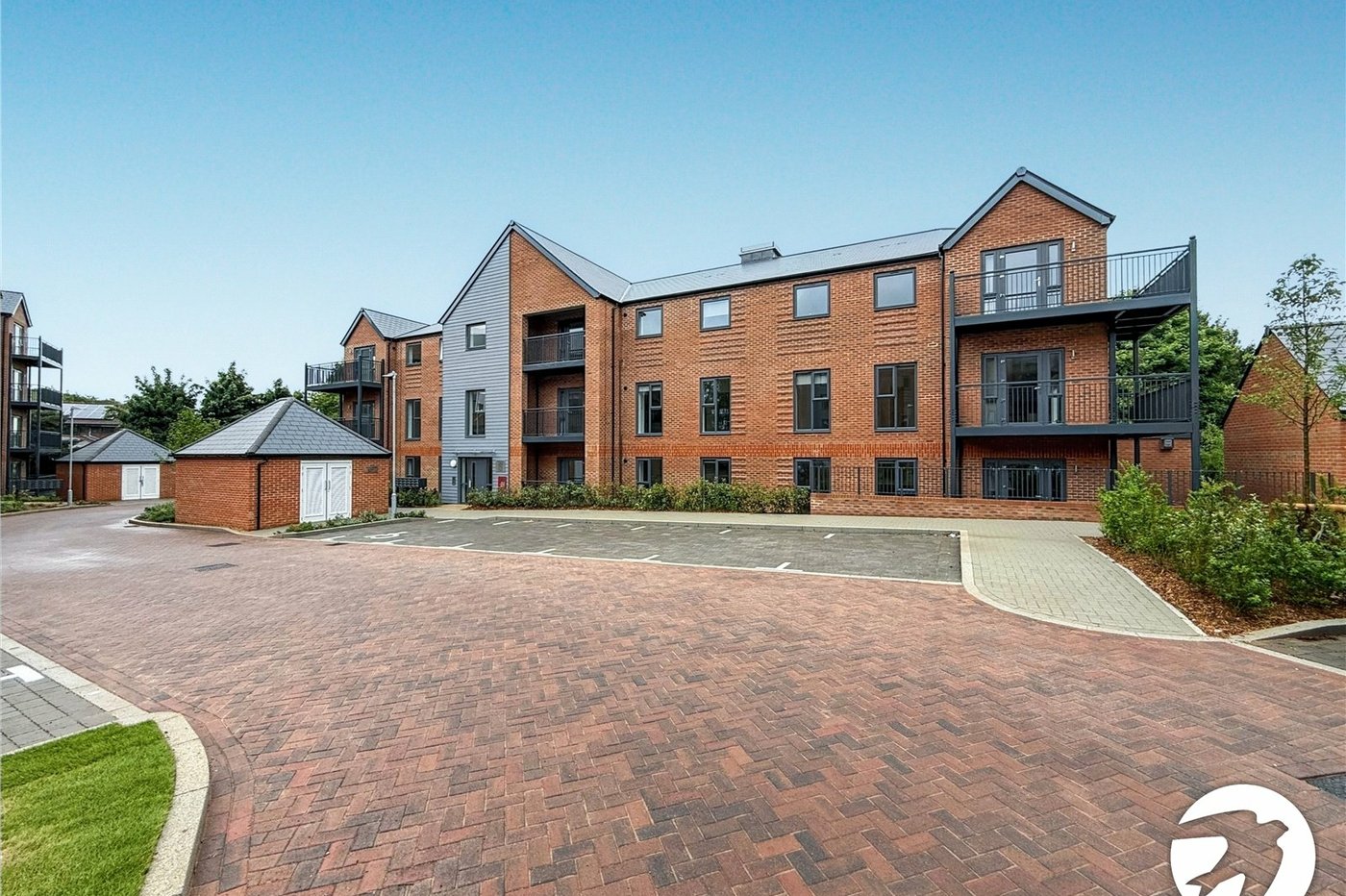 2 bedroom property to rent in Kings Hill | Robinson Michael & Jackson