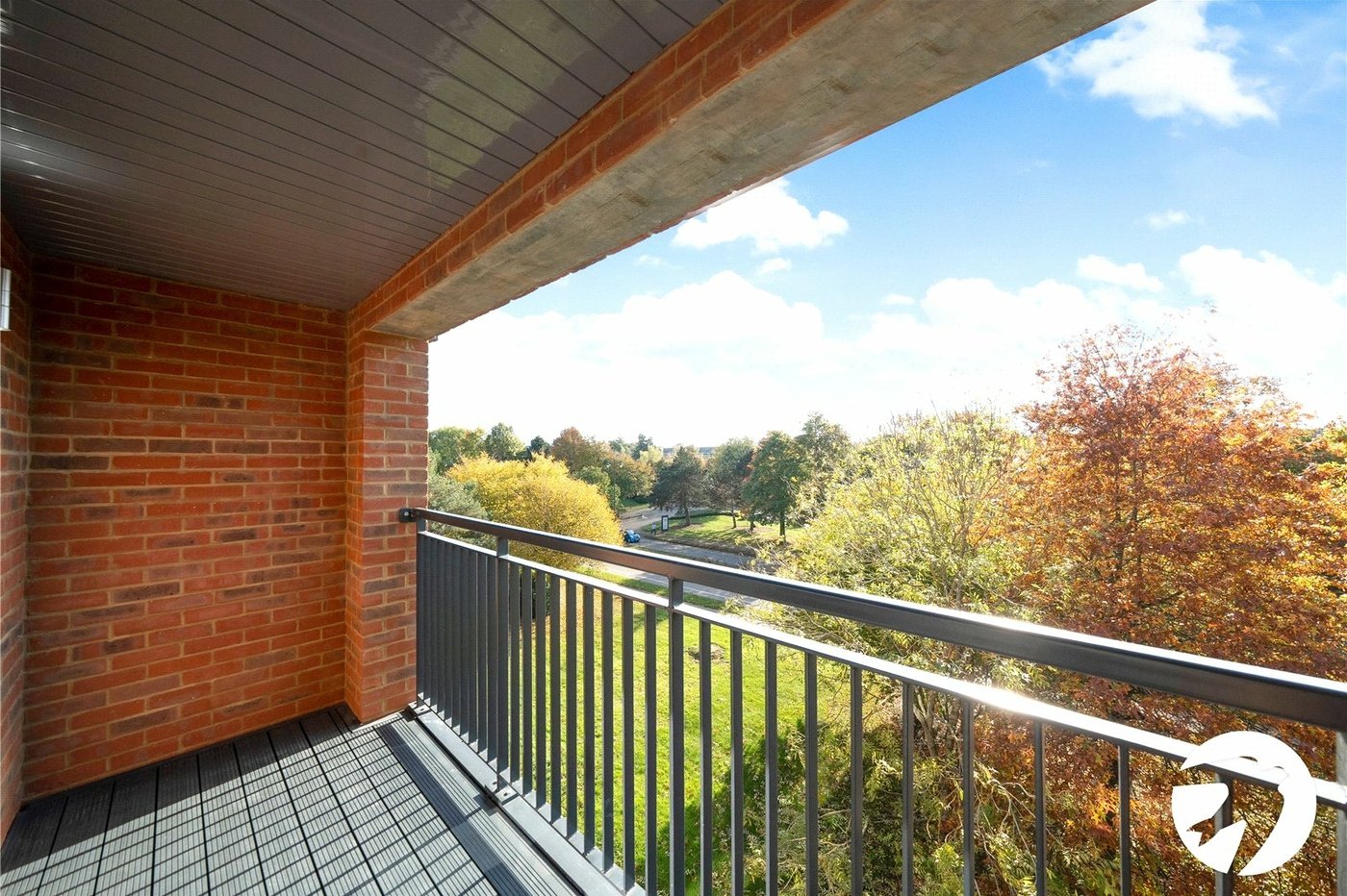 2 bedroom property to rent in Kings Hill | Robinson Michael & Jackson