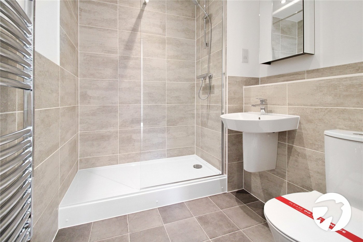 2 bedroom property to rent in Weldon | Robinson Michael & Jackson