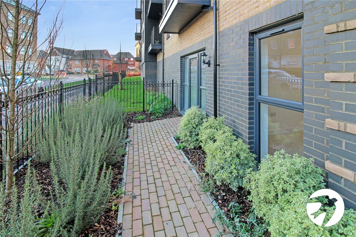 2 bedroom property to rent in Weldon | Robinson Michael & Jackson