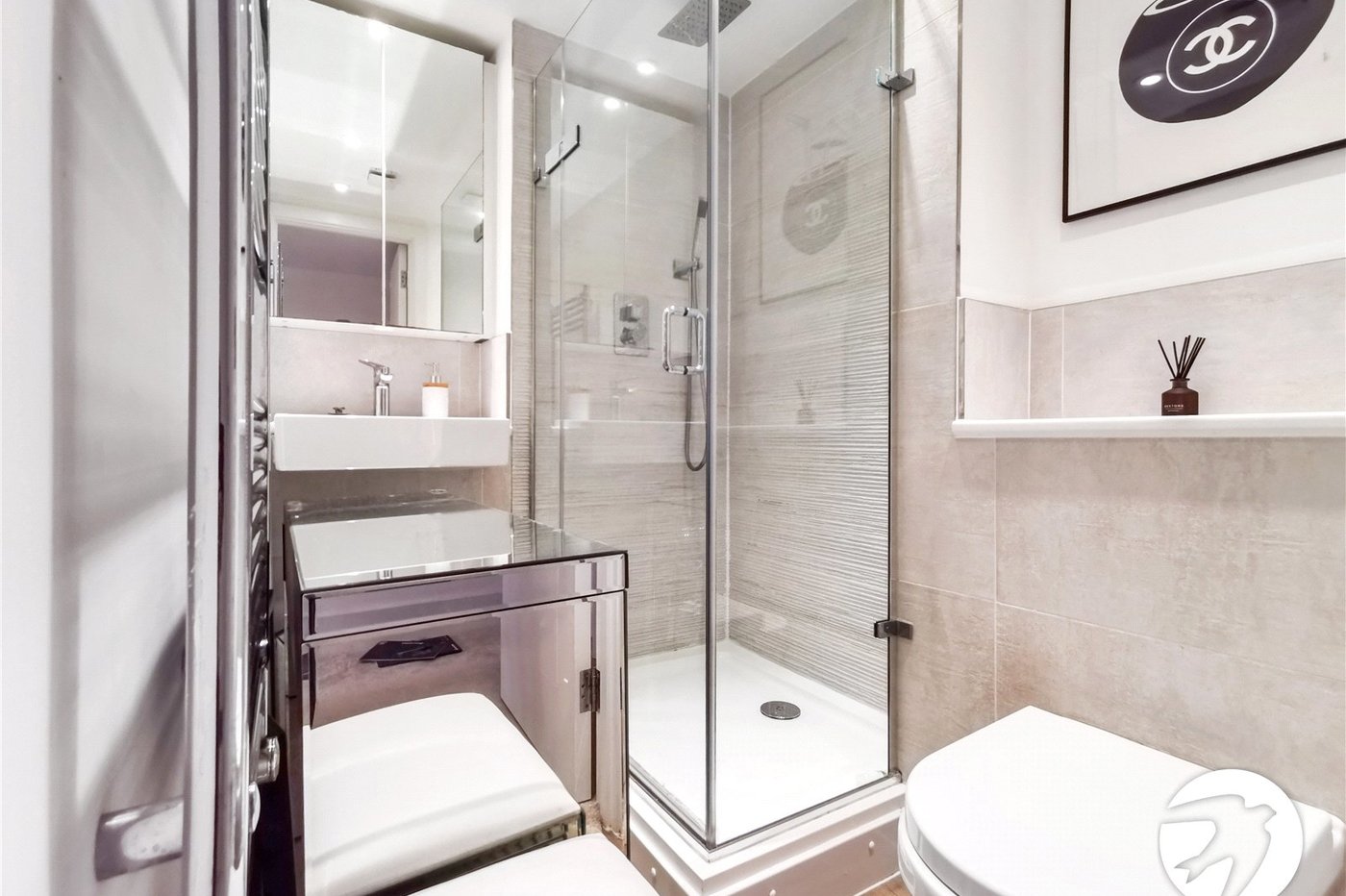 2 bedroom property to rent in Orpington | Robinson Jackson