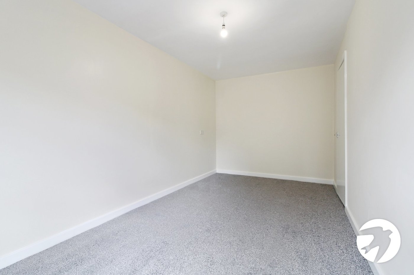 2 bedroom property to rent in Sydenham | Robinson Jackson