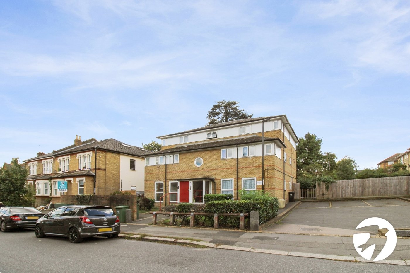 2 bedroom property to rent in Sydenham | Robinson Jackson