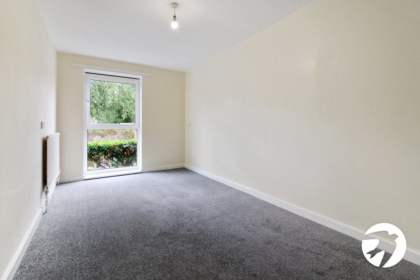 2 bedroom property to rent in Sydenham | Robinson Jackson