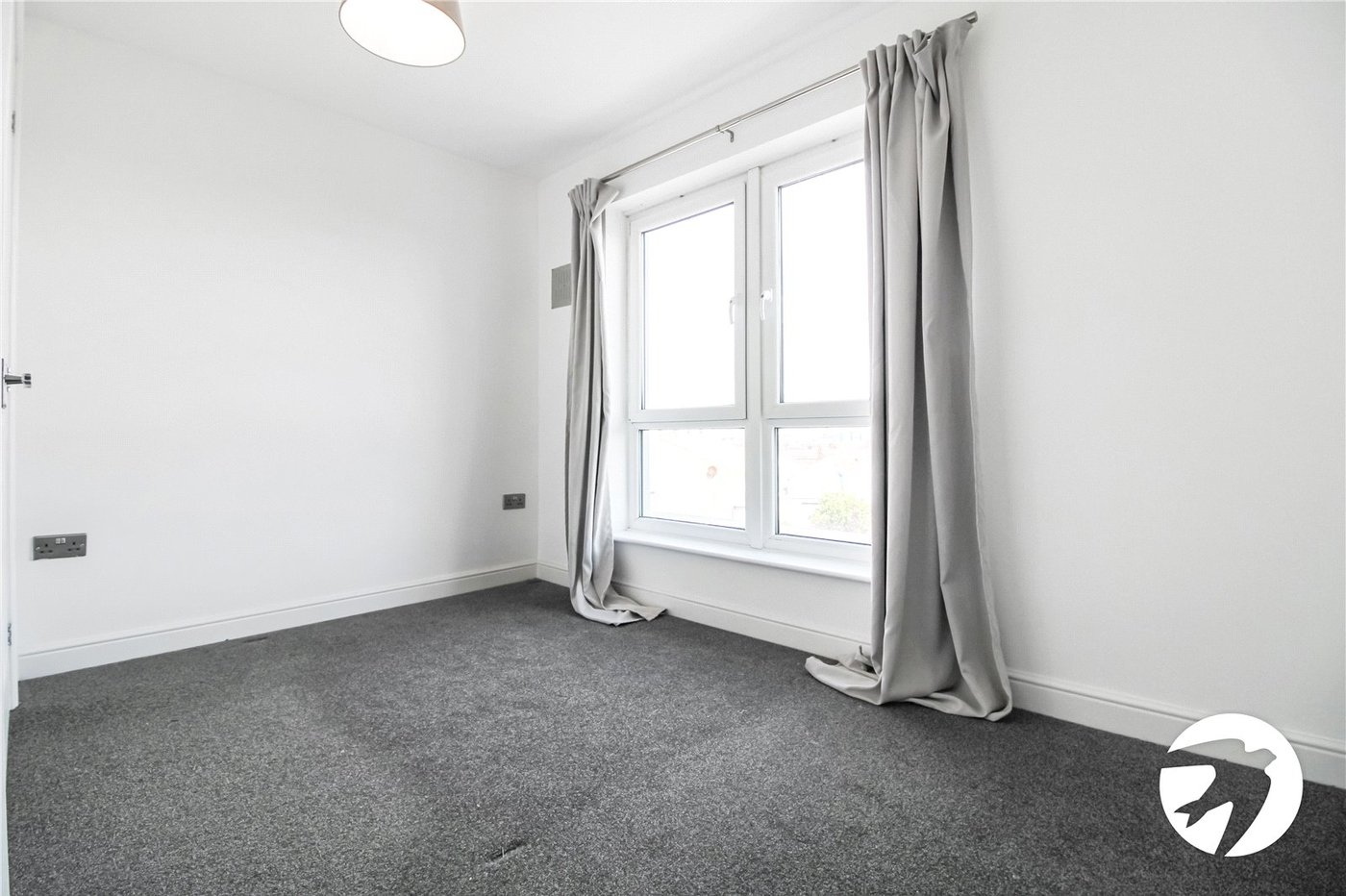 1 bedroom property to rent in Gravesend | Robinson Michael & Jackson