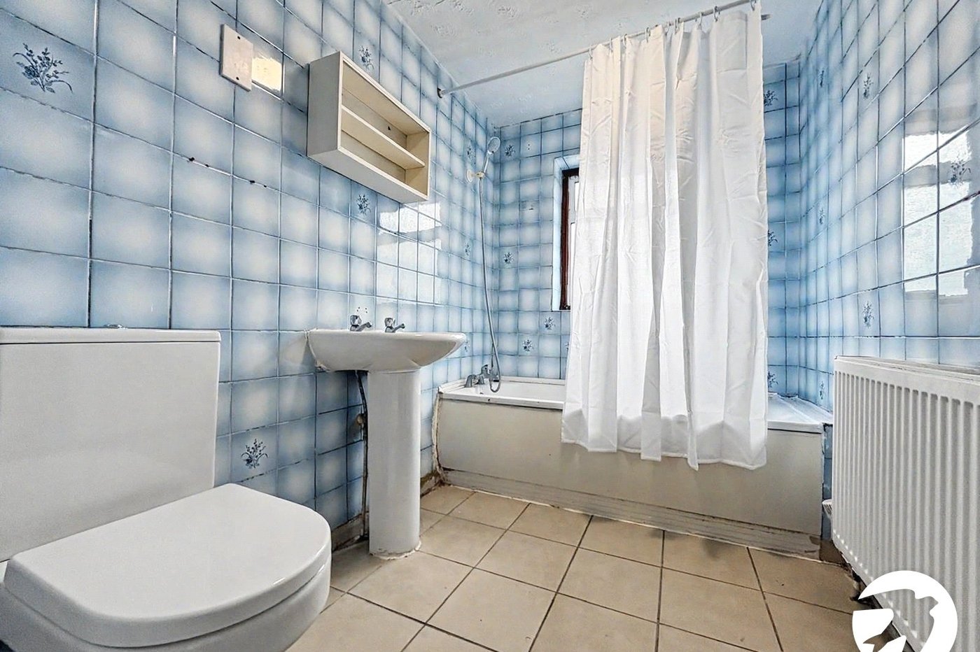 2 bedroom house to rent in Chatham | Robinson Michael & Jackson