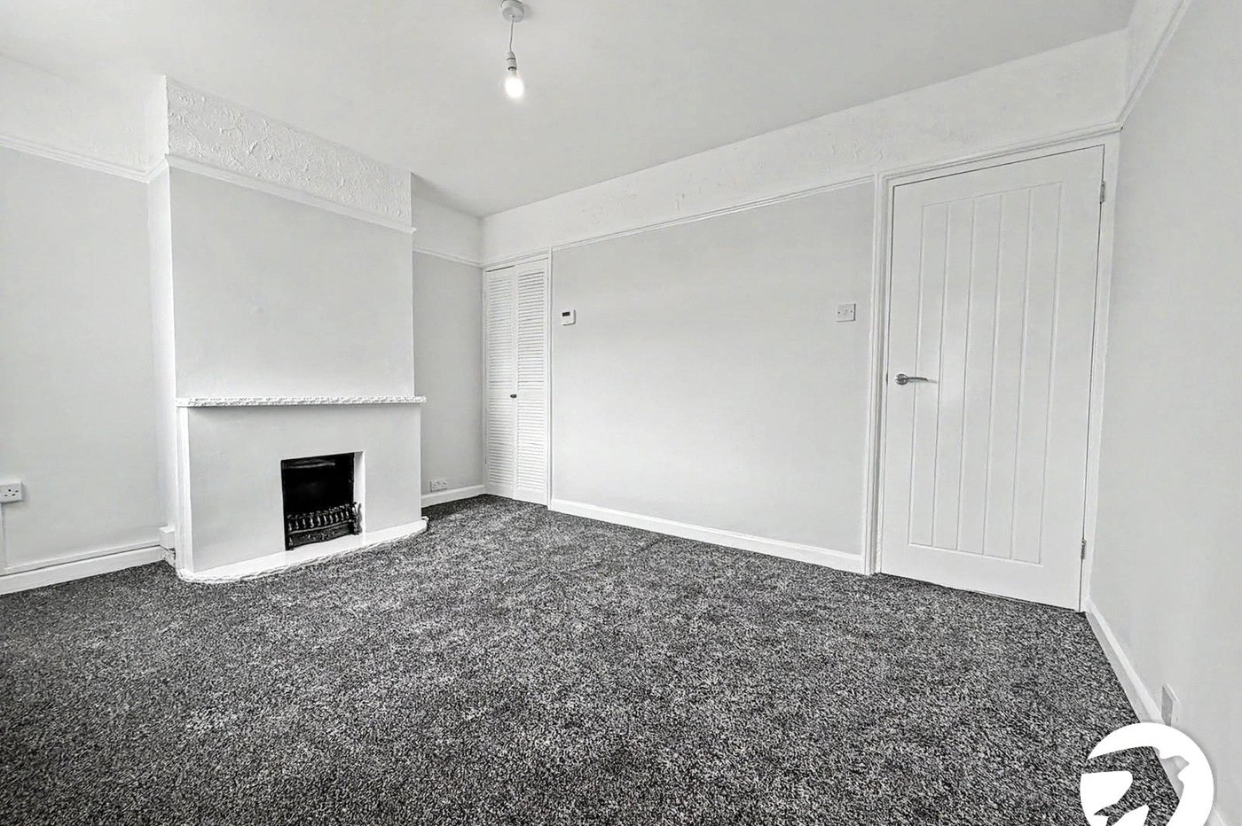 2 bedroom house to rent in Chatham | Robinson Michael & Jackson