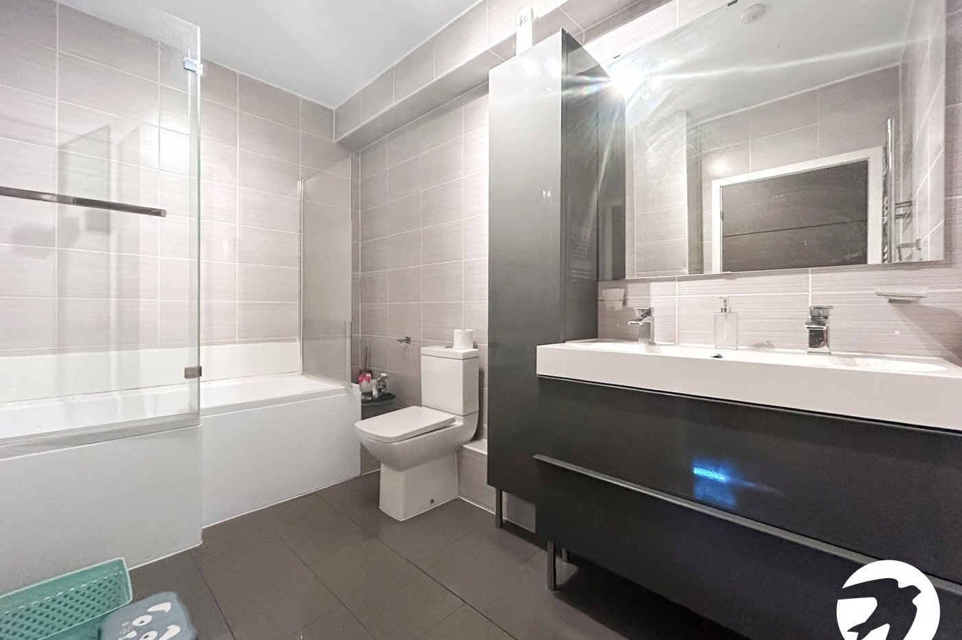 2 bedroom property to rent in Maidstone | Robinson Michael & Jackson