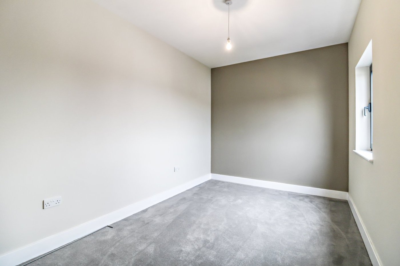 2 bedroom property to rent in Gravesend | Robinson Michael & Jackson