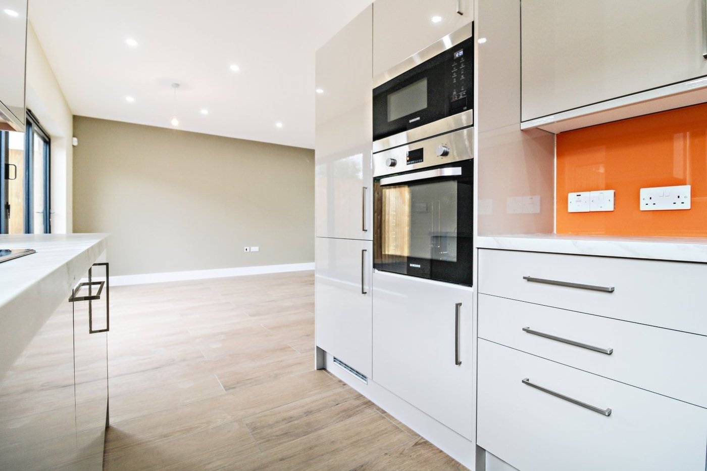 2 bedroom property to rent in Gravesend | Robinson Michael & Jackson