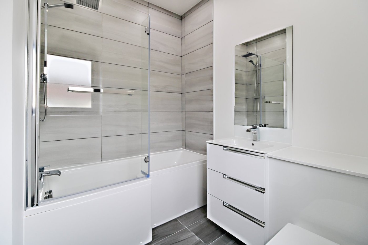 2 bedroom property to rent in Gravesend | Robinson Michael & Jackson