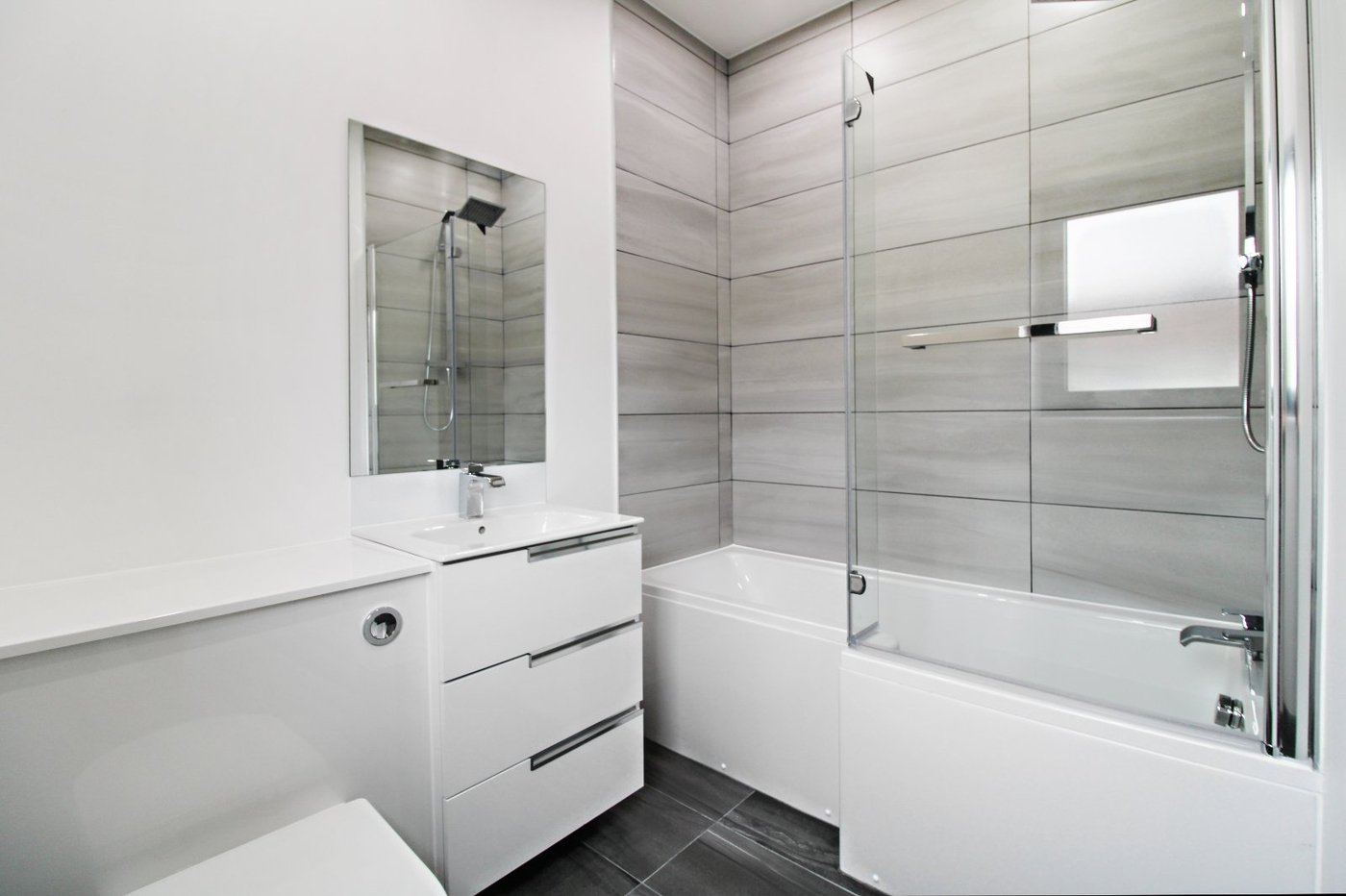 2 bedroom property to rent in Gravesend | Robinson Michael & Jackson