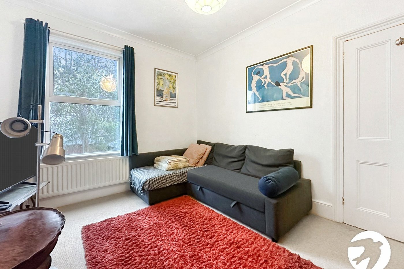 2 bedroom property to rent in London | 