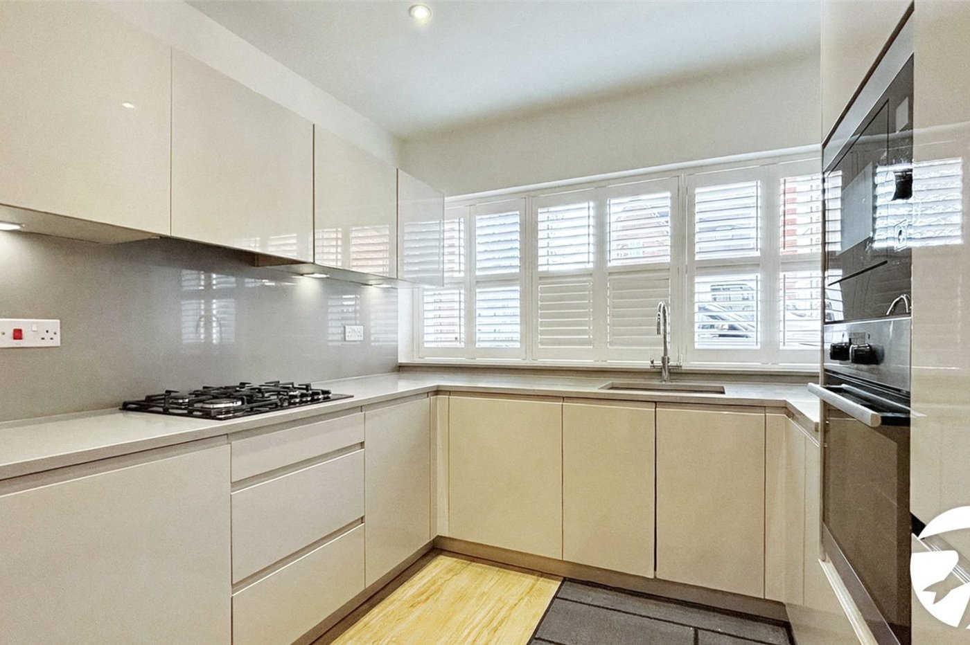 4 bedroom house to rent in Orpington | Robinson Jackson