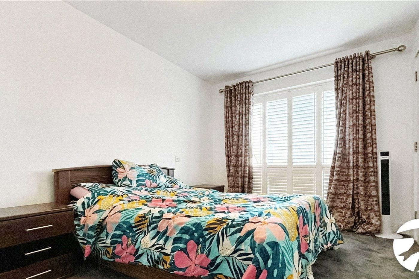 4 bedroom house to rent in Orpington | Robinson Jackson