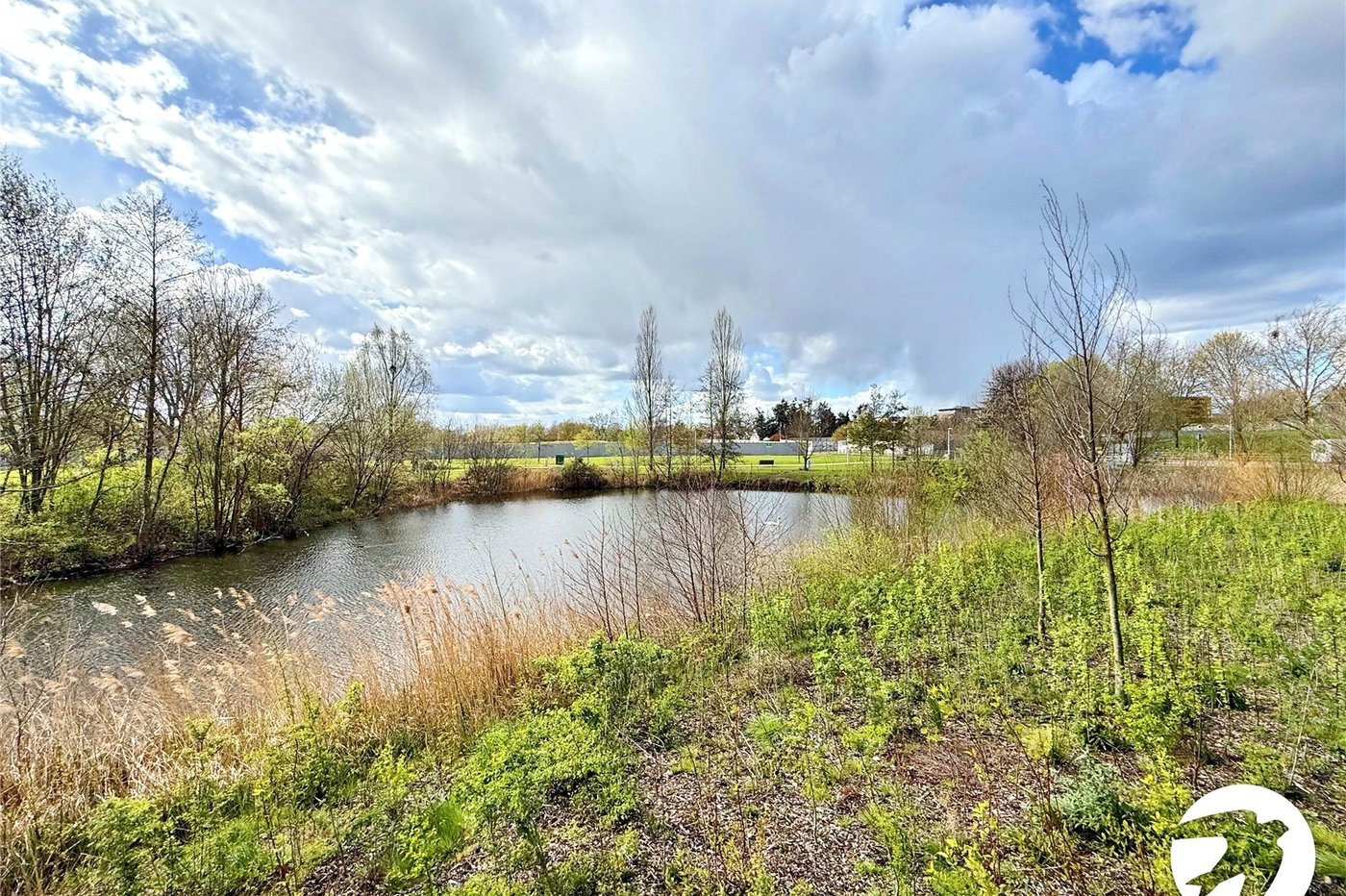 2 bedroom property to rent in London | Robinson Jackson