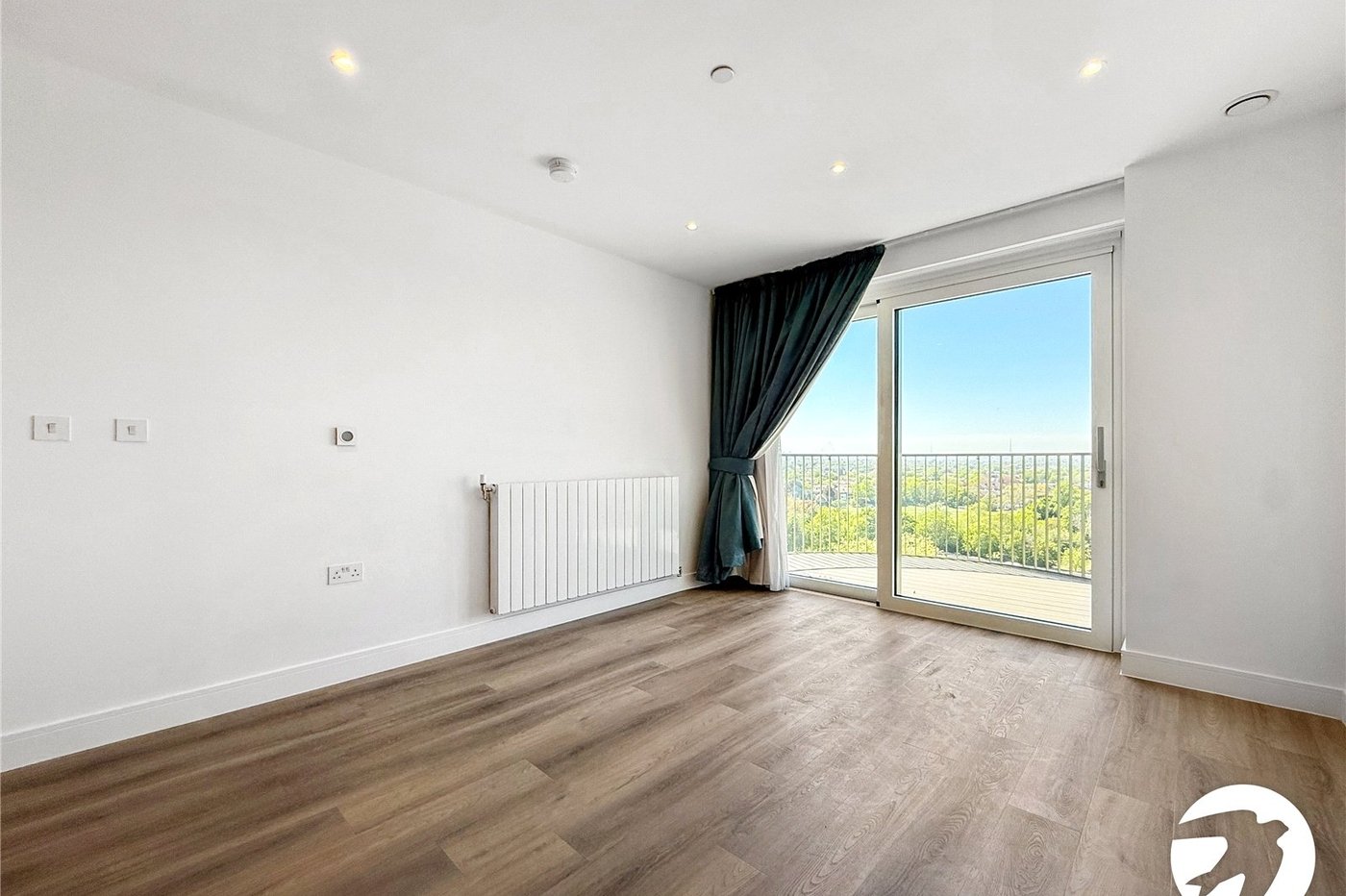 2 bedroom property to rent in London | Robinson Jackson