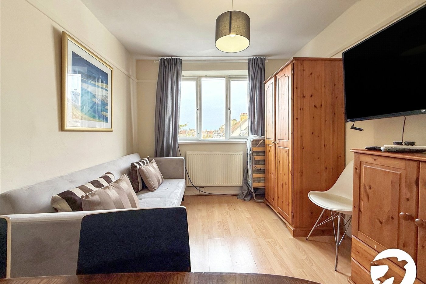 2 bedroom property to rent in London | Robinson Jackson