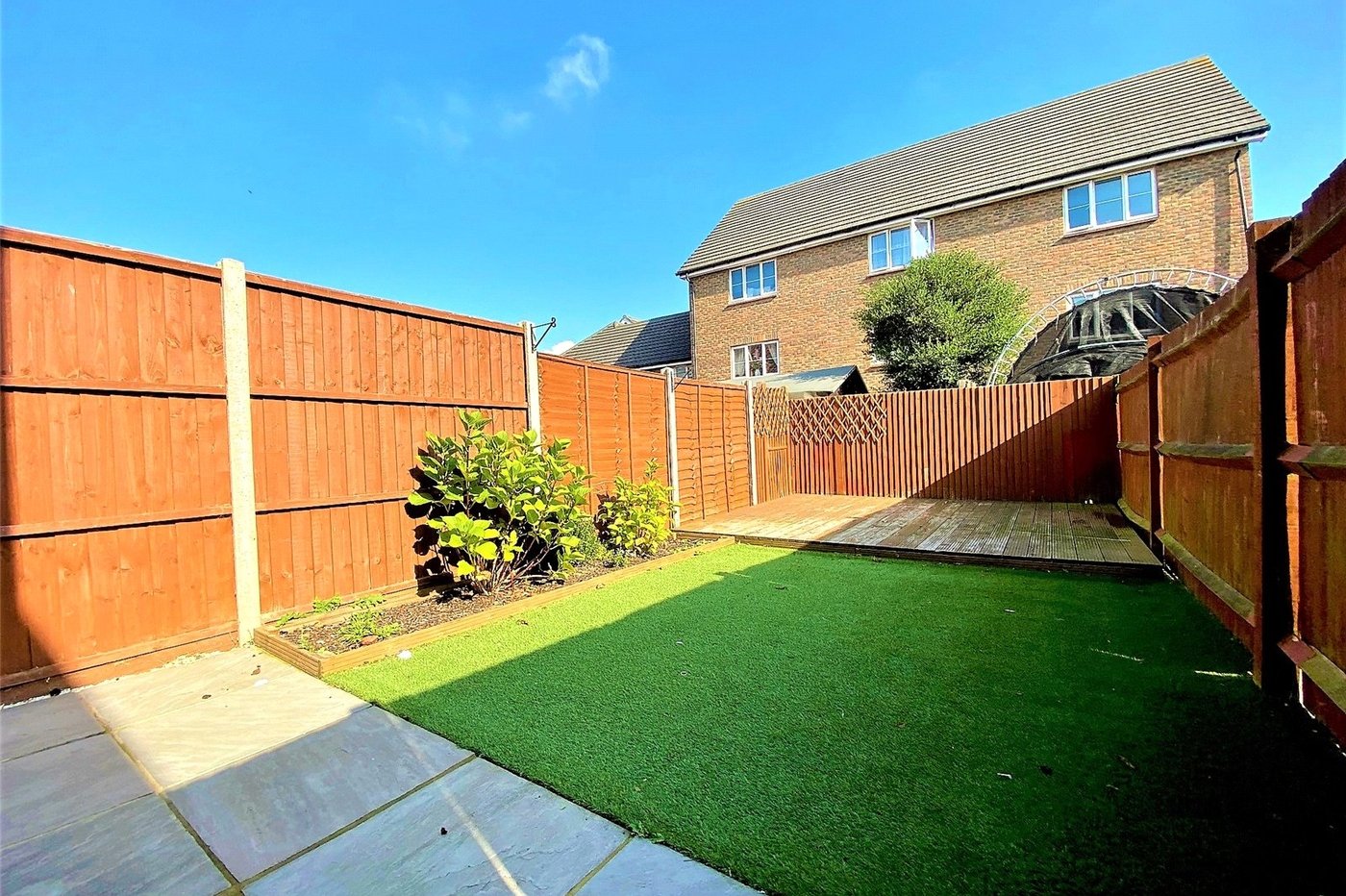 2 bedroom house to rent in Dartford | Robinson Jackson