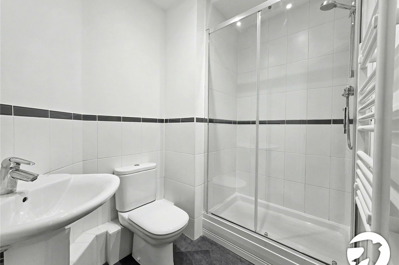 2 bedroom property to rent in Dartford | Robinson Jackson