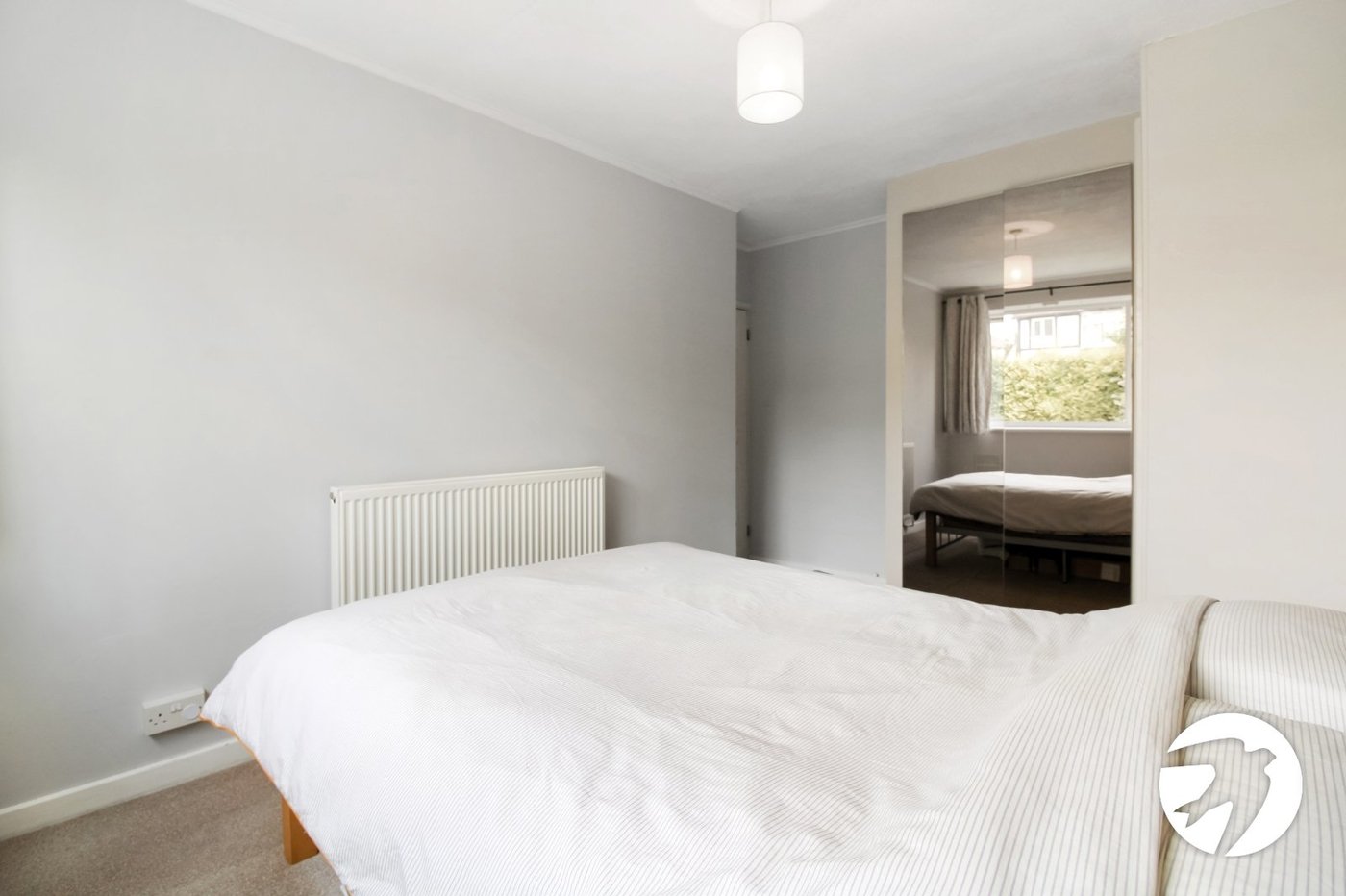 2 bedroom property to rent in London | Robinson Jackson