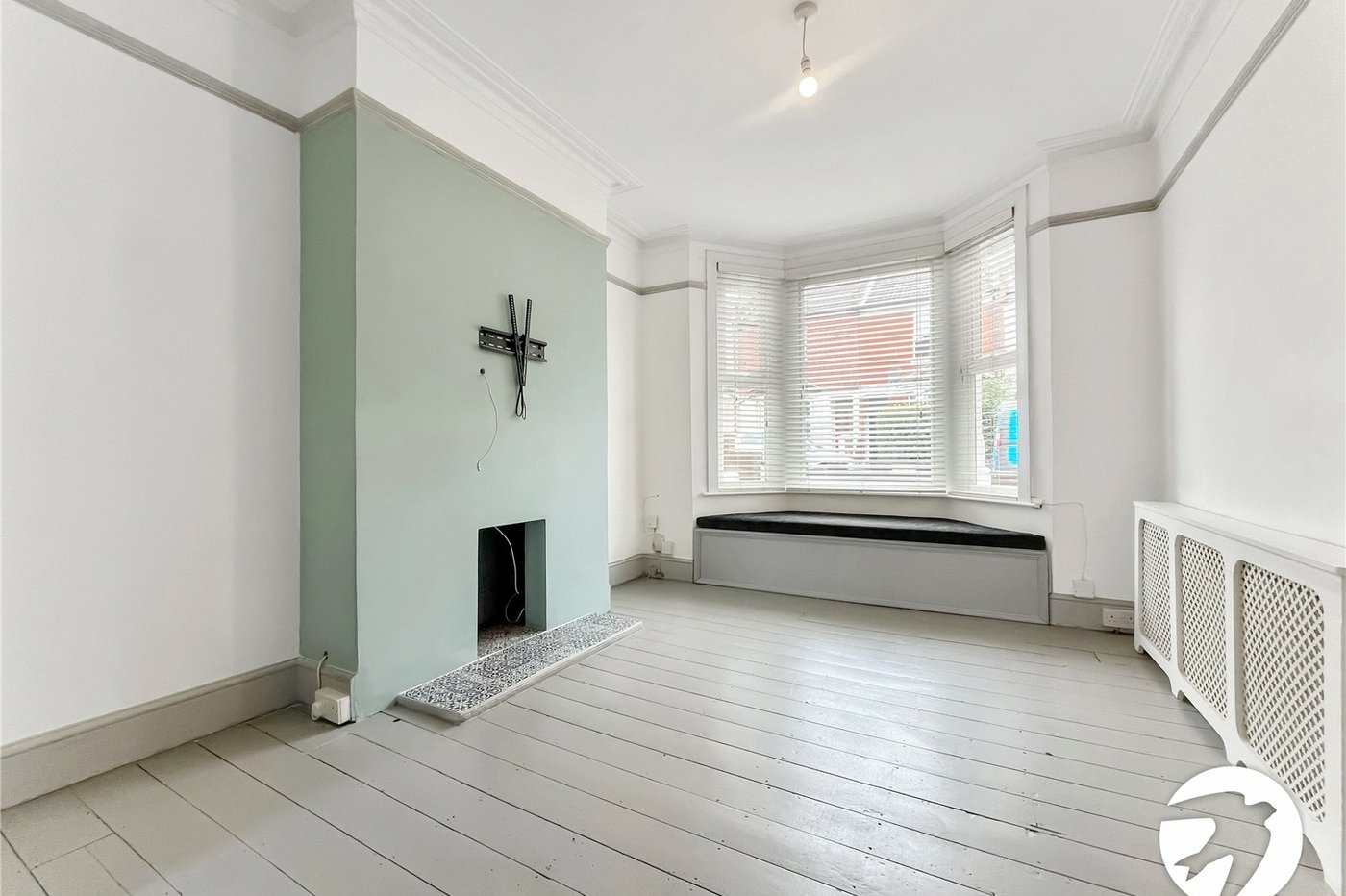3 bedroom house to rent in Chatham | Robinson Michael & Jackson