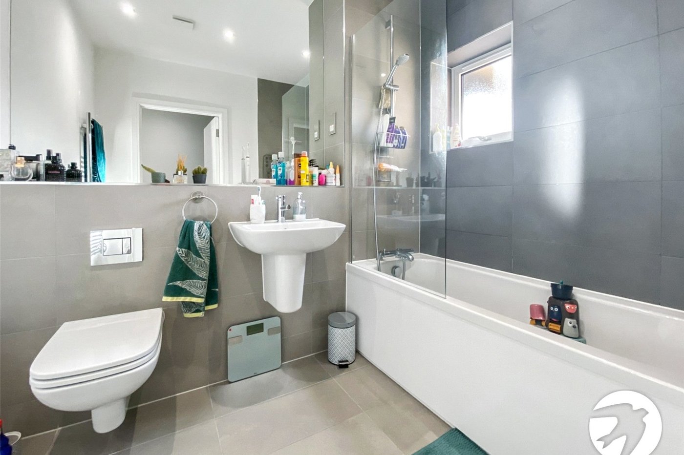 4 bedroom house to rent in Erith | Robinson Jackson