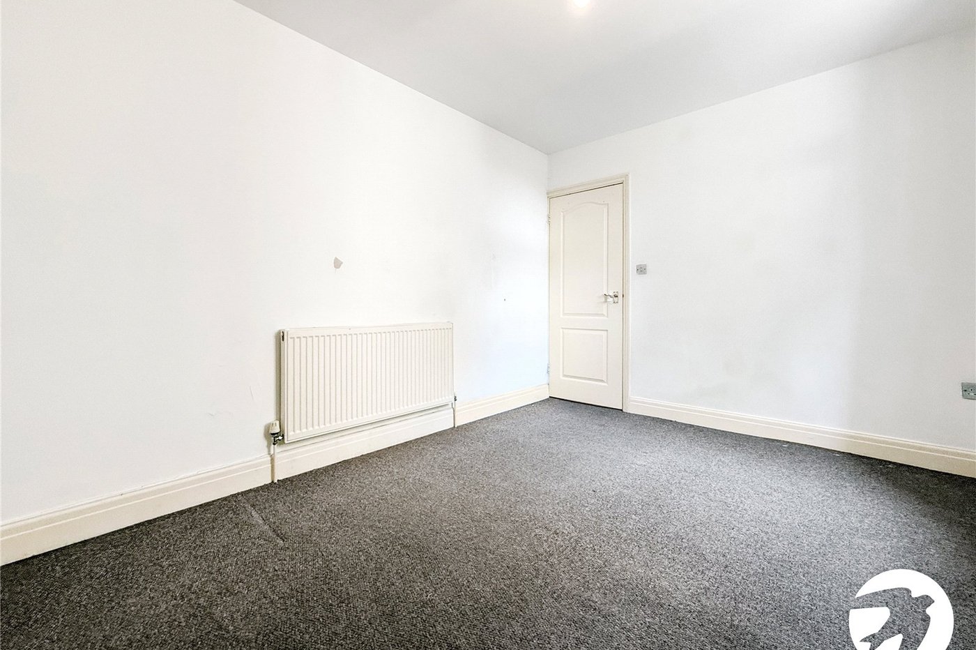 3 bedroom property to rent in Gillingham | Robinson Michael & Jackson