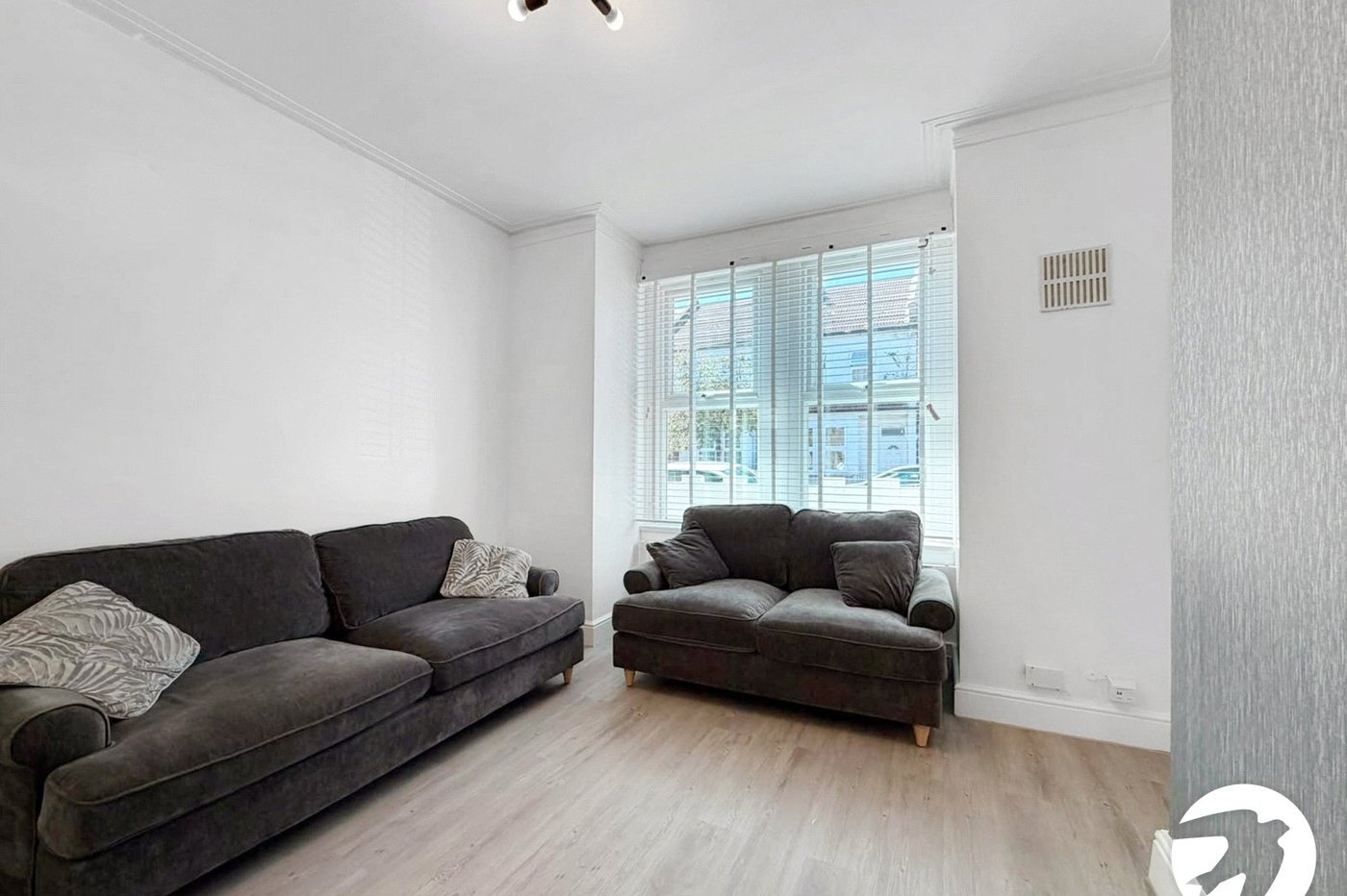 3 bedroom house to rent in London | 