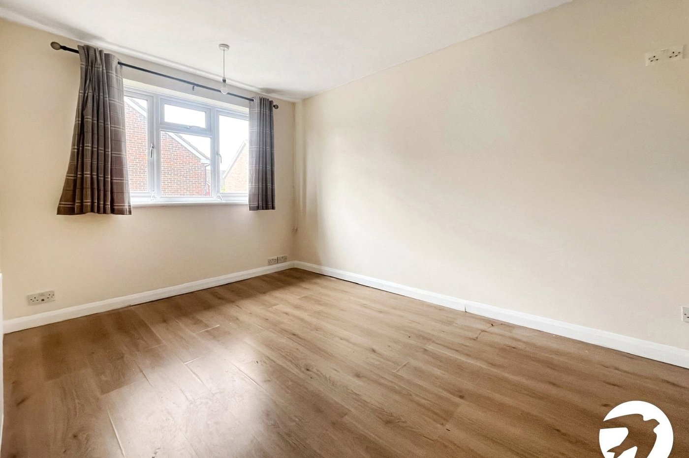 4 bedroom house to rent in Erith | Robinson Jackson