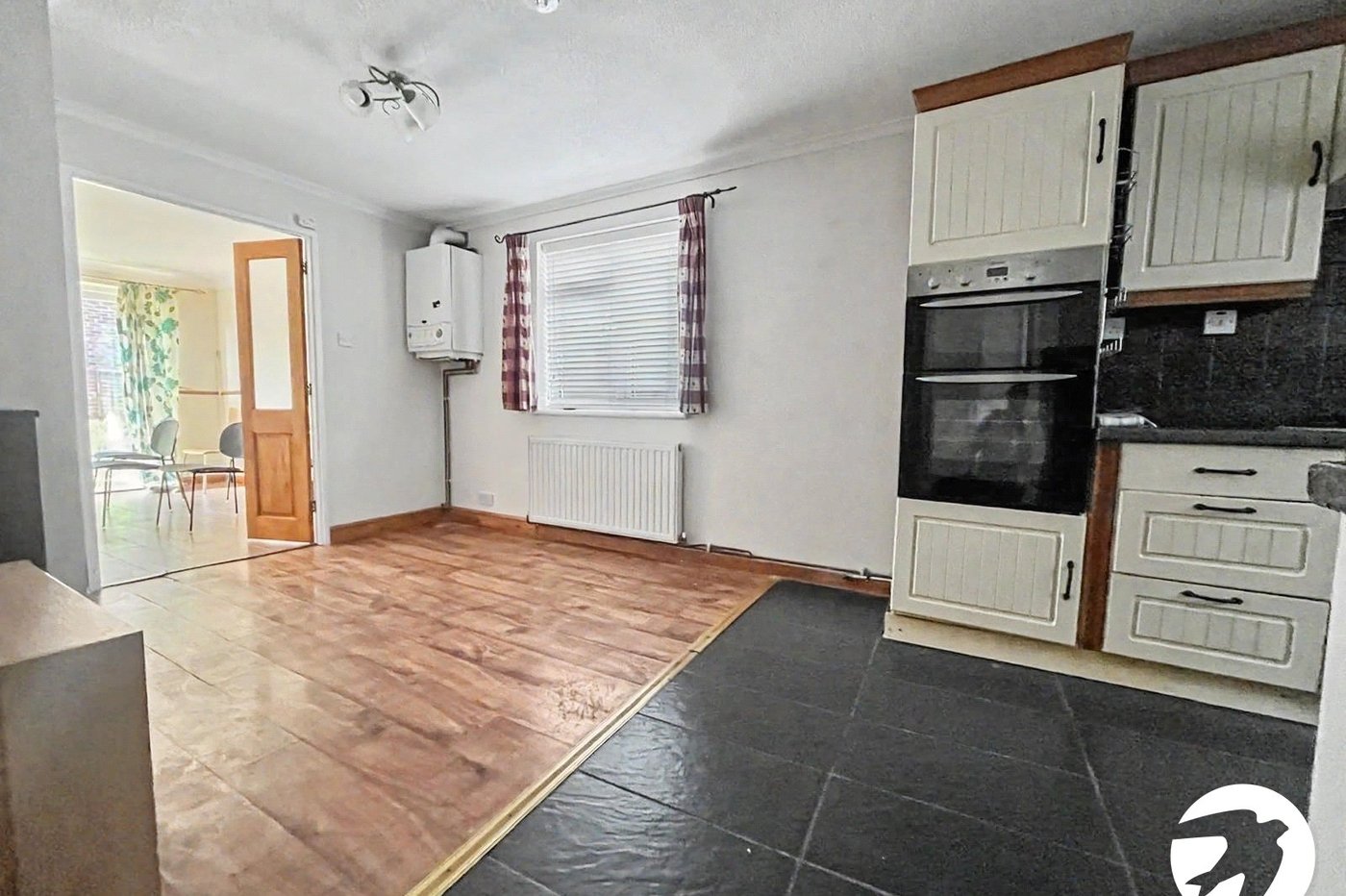 4 bedroom house to rent in Erith | Robinson Jackson