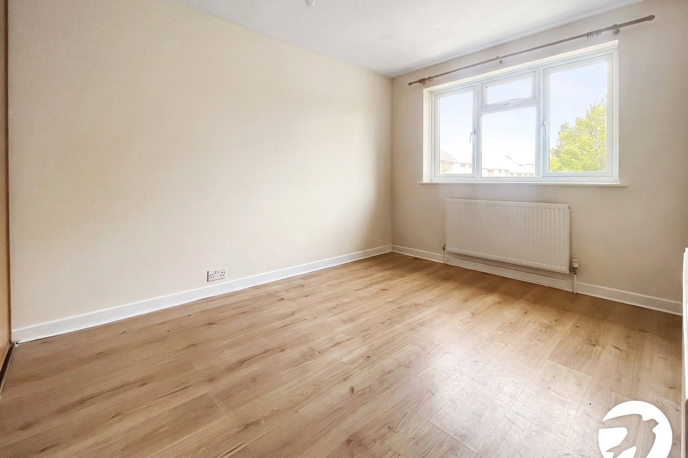 4 bedroom house to rent in Erith | Robinson Jackson