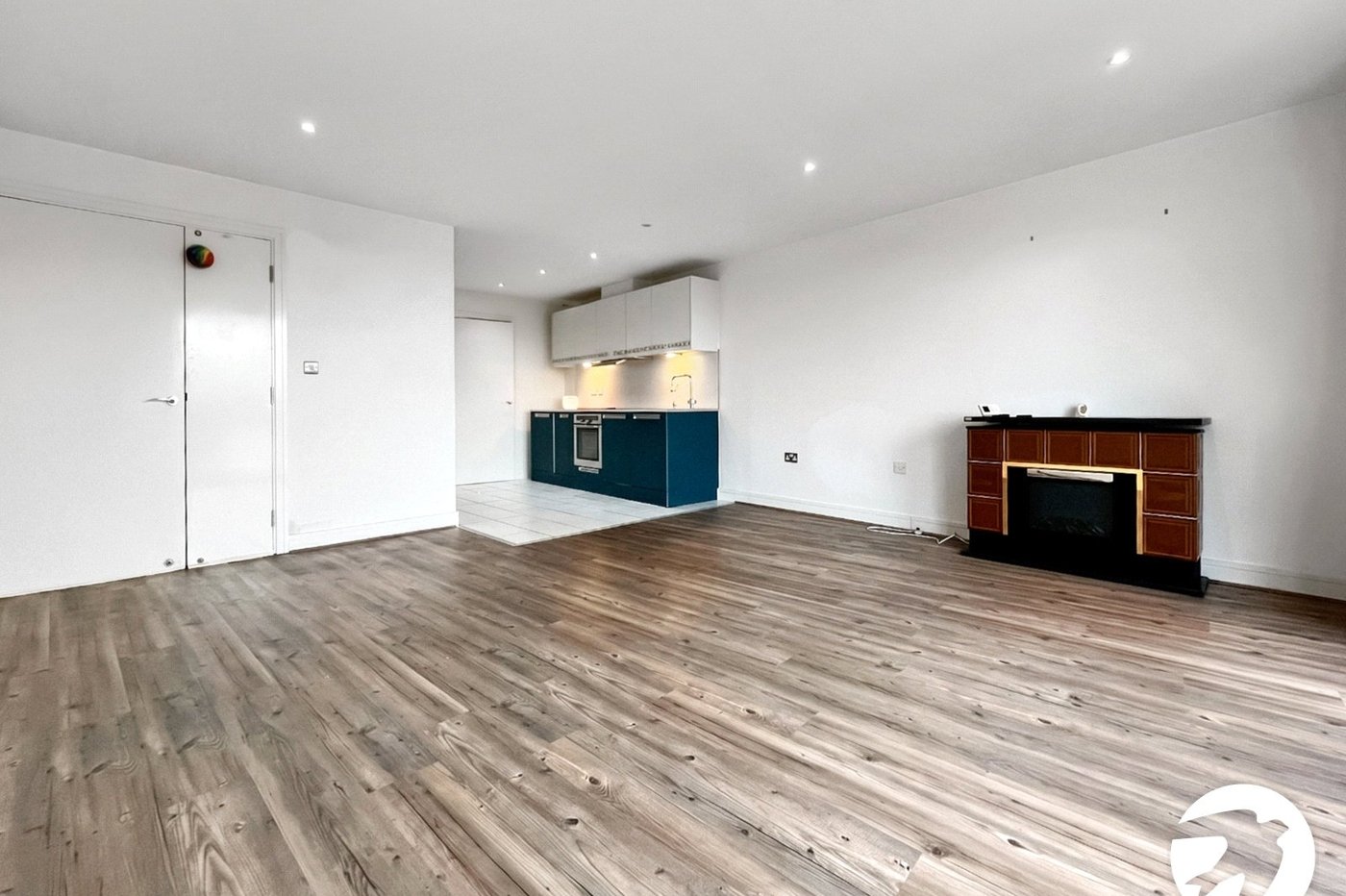 2 bedroom property to rent in Chatham | Robinson Michael & Jackson