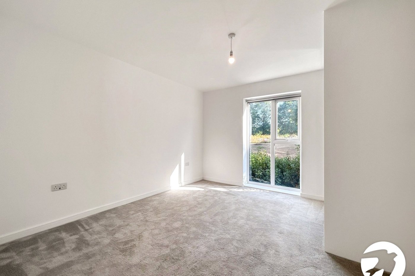 2 bedroom property to rent in Kings Hill | Robinson Michael & Jackson