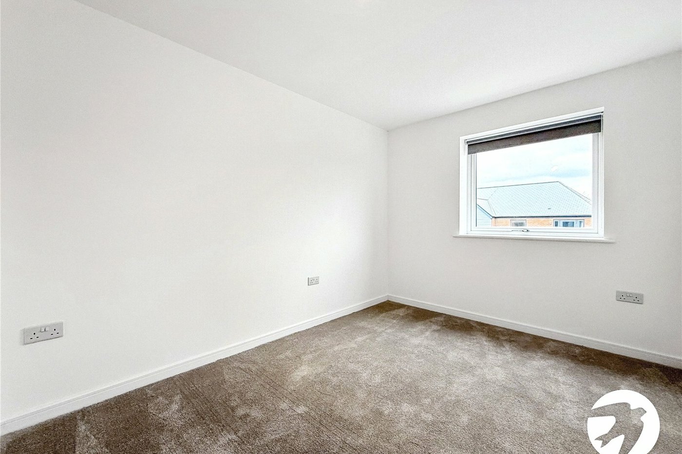 2 bedroom property to rent in Kings Hill | Robinson Michael & Jackson