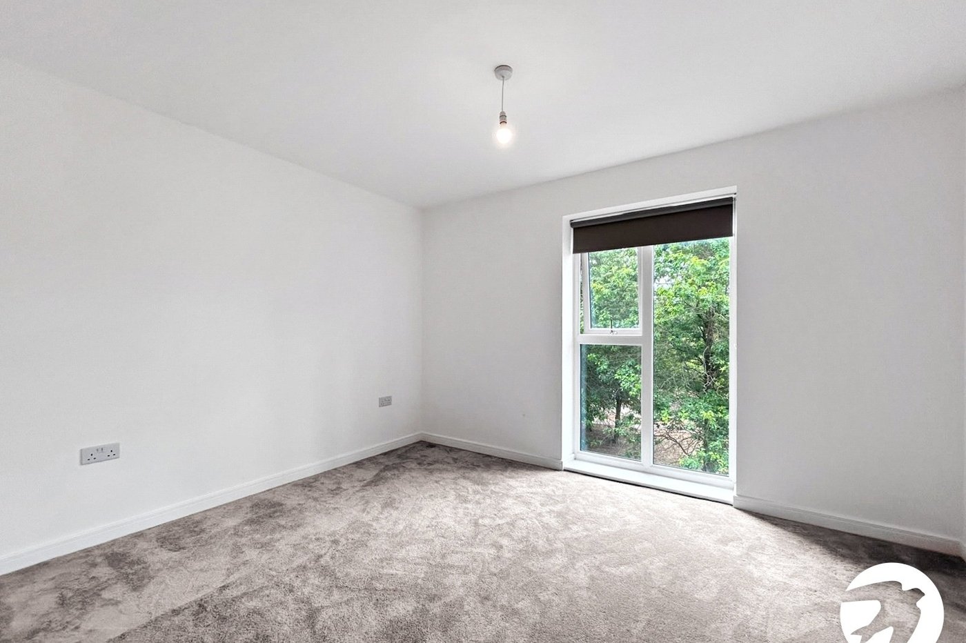 2 bedroom property to rent in Kings Hill | Robinson Michael & Jackson
