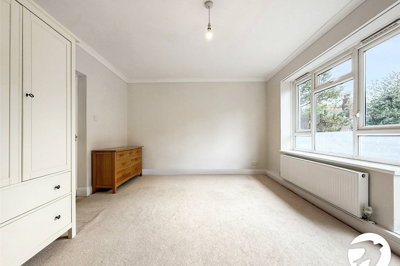 2 bedroom property to rent in London | Robinson Jackson