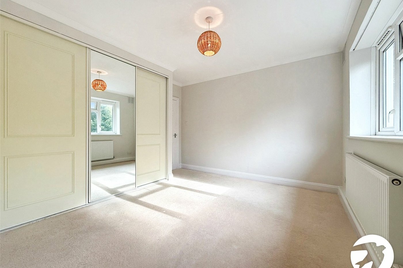 2 bedroom property to rent in London | Robinson Jackson