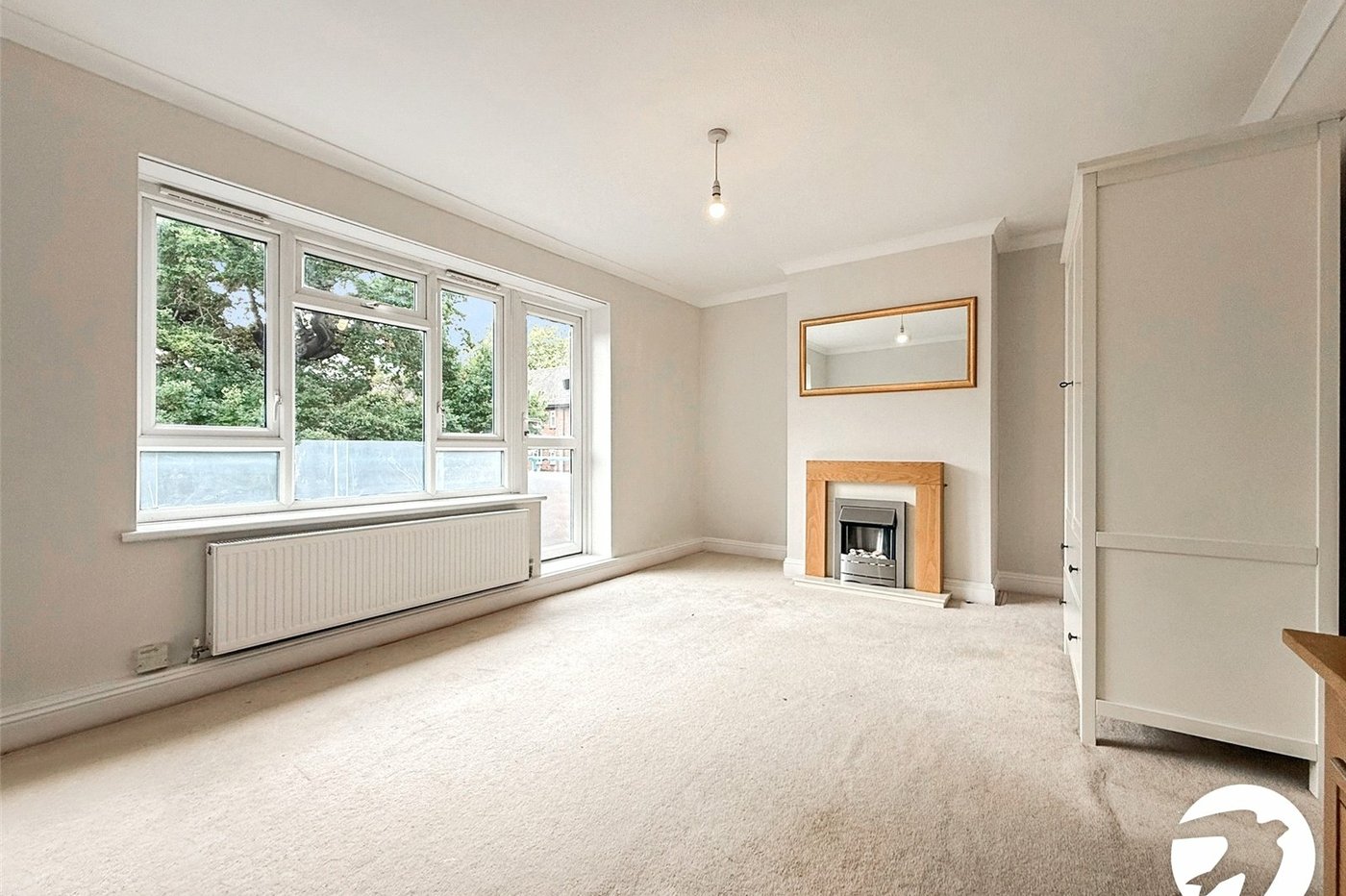 2 bedroom property to rent in London | Robinson Jackson